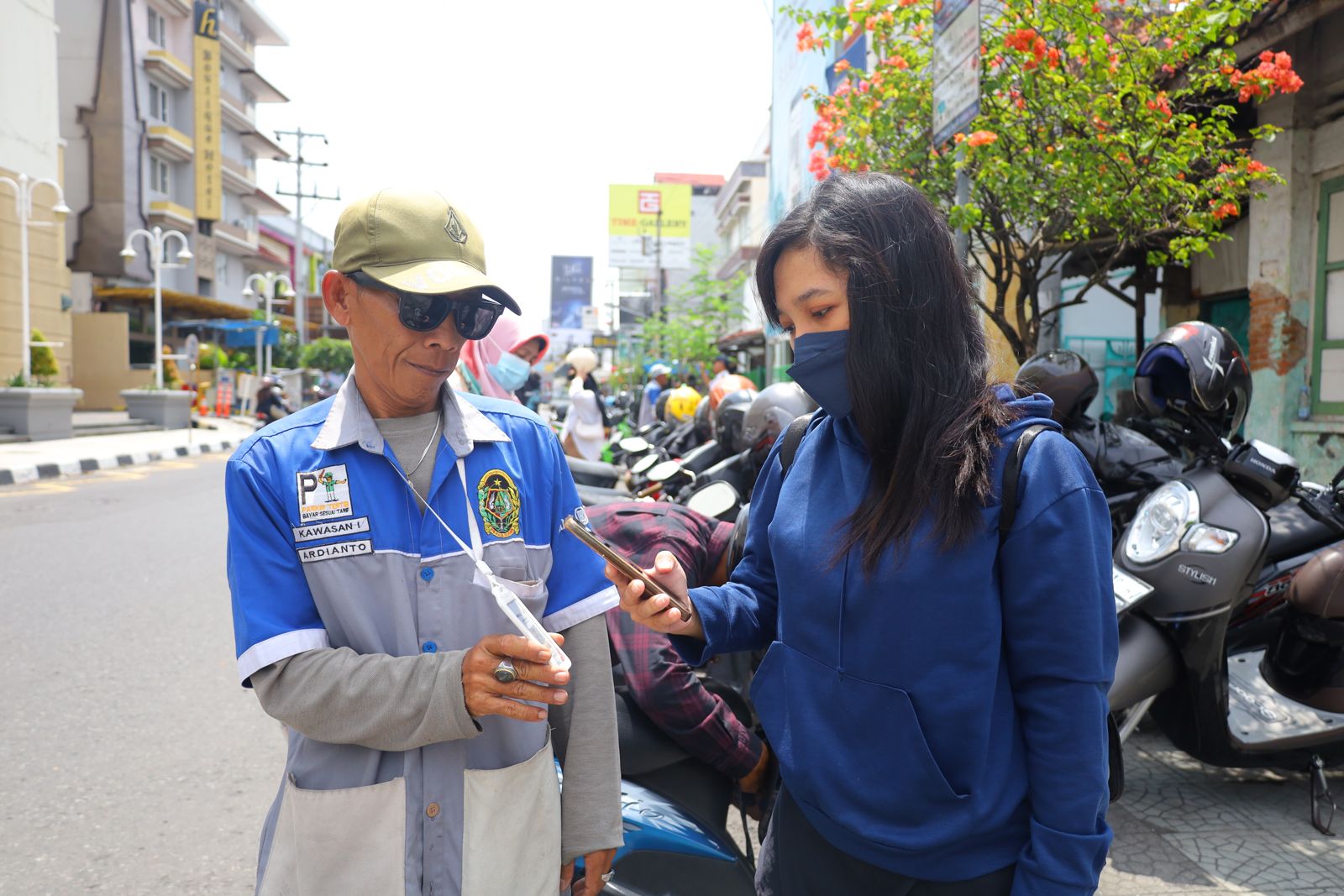 Uji Coba Sistem Parkir Tahunan di Beberapa Titik
